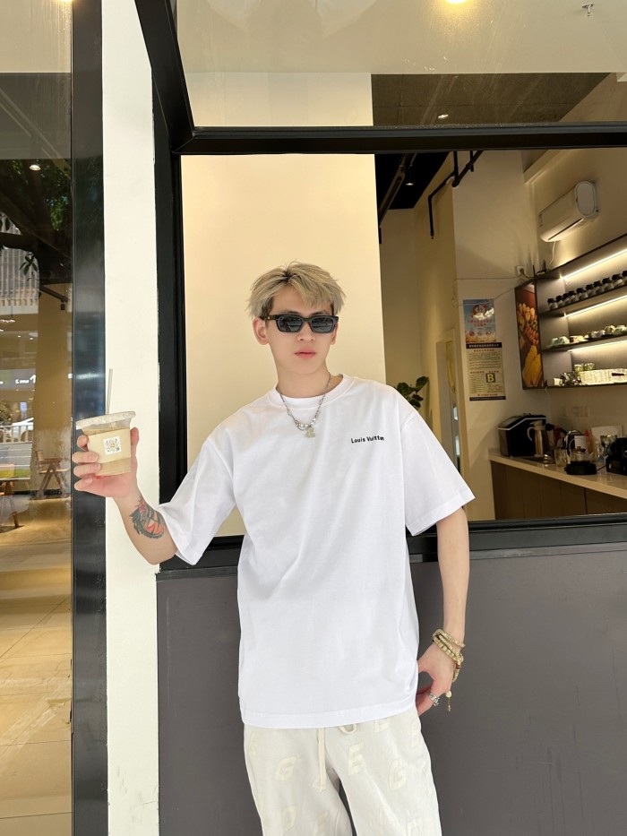 Clothes Louis Vuitton 342