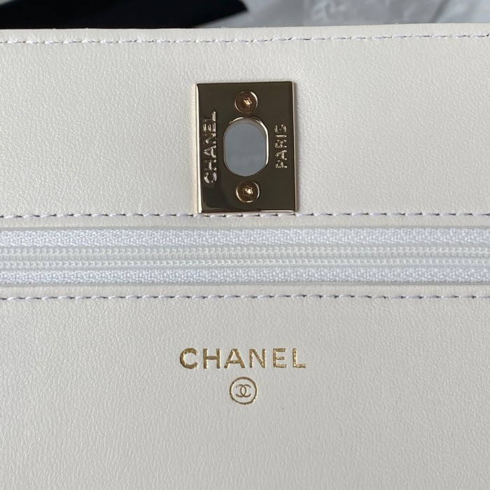 Handbag Chanel size 12.3x19.2x3.5 cm