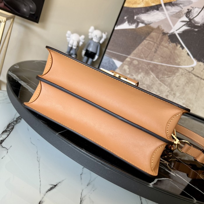 Handbag Louis Vuitton M59483 size 25.0 x 17.0 x 10.5cm , 20 x 15 x 9cm