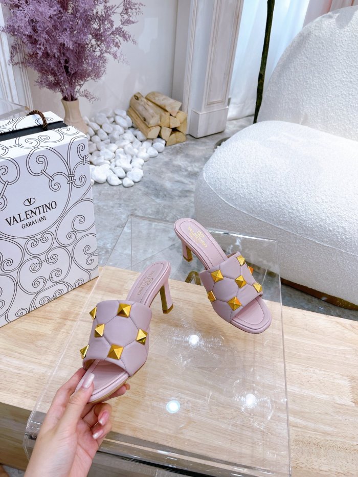 VALENTINO GARAVANI Roman Stud WOMEN 34