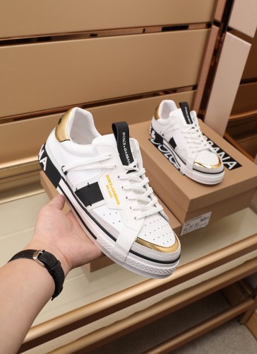 Dolce & Gabbana Low Tops Sneakers 24
