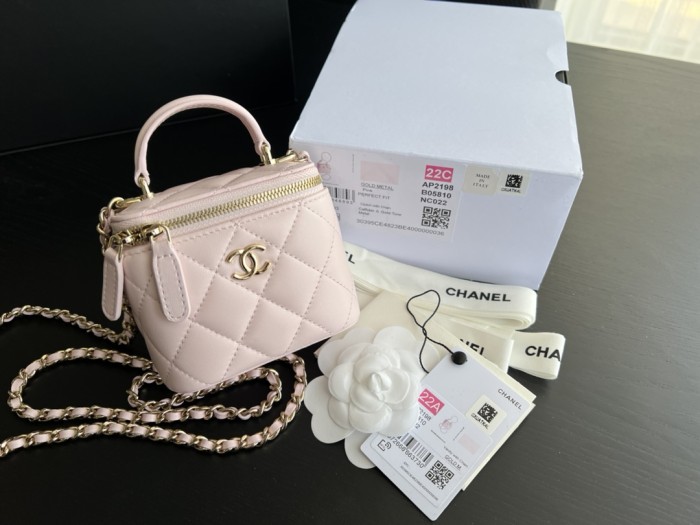 Handbag Chanel AP2198 size 11cmx8.5cmx7 cm