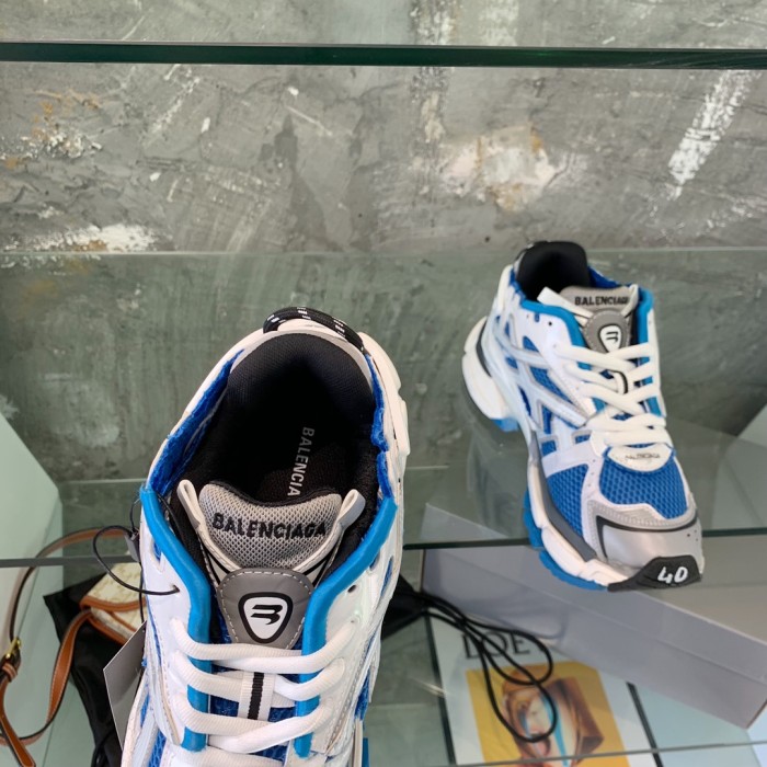 Balenciaga Runner sneaker 7