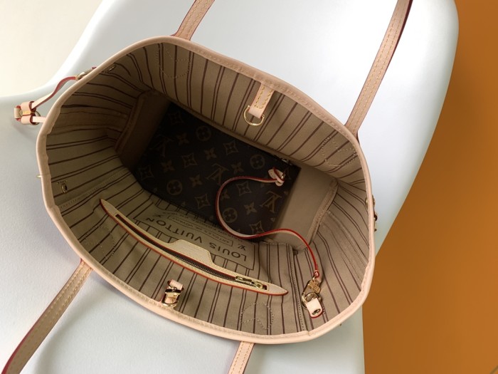 Handbag Louis Vuitton M41359 M40995 M40990 size 29 x 21 x 12cm,31 x 28 x 14cm,39.0 x 32.0 x 19.0cm