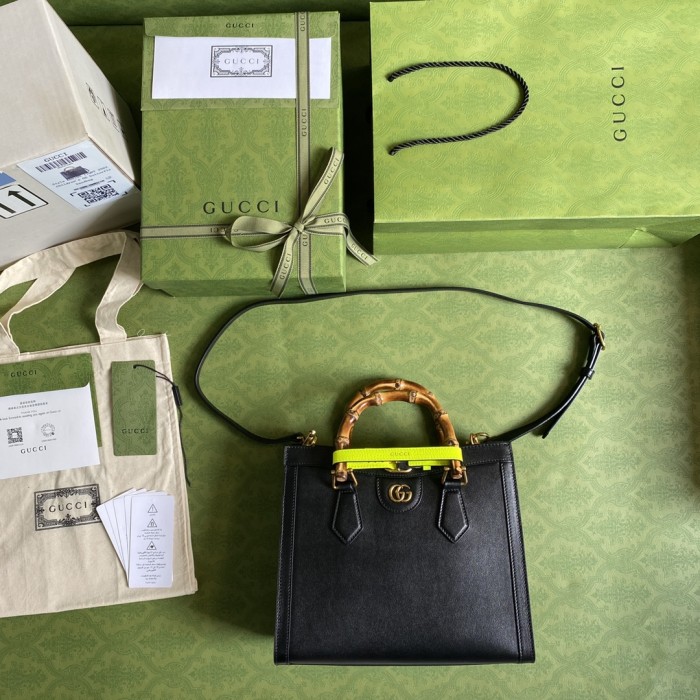 Handbag Gucci 660195 size 27*24*11 cm