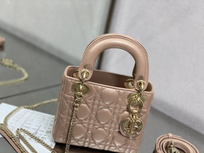 Handbag Dior size 17 cm