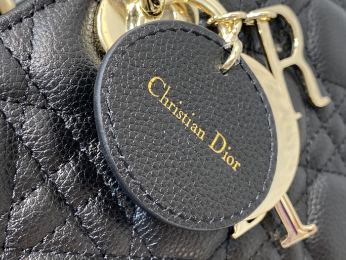 Handbag Dior size 32 cm