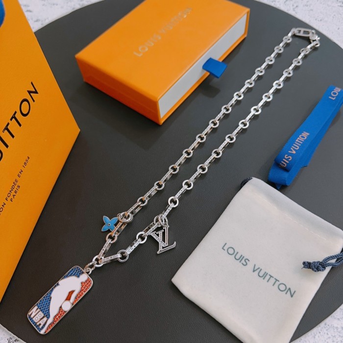 Clothes Louis Vuitton 68