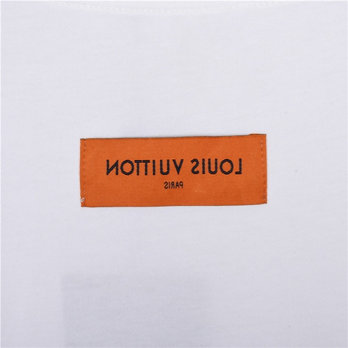 Clothes Louis Vuitton 153