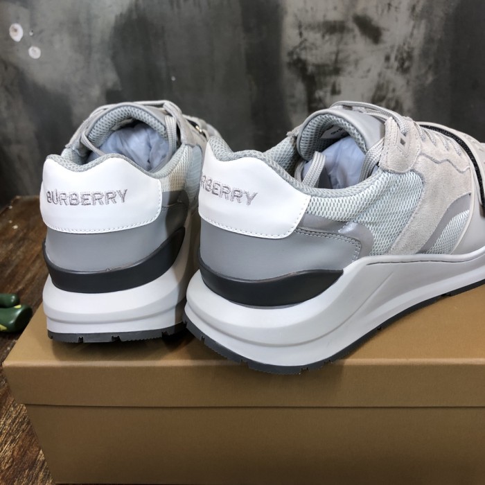 Burberry Vintage Sneaker 16