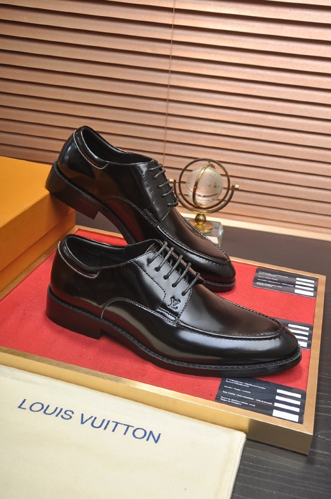 Louis Vuitton Leather Boots 46