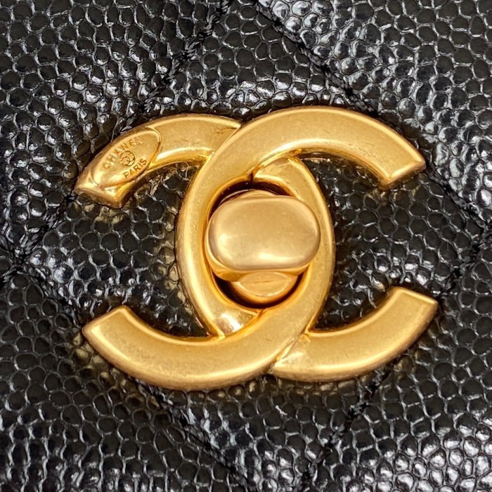 Handbag Chanel AP2840 size 12.3x19.2x3.5 cm