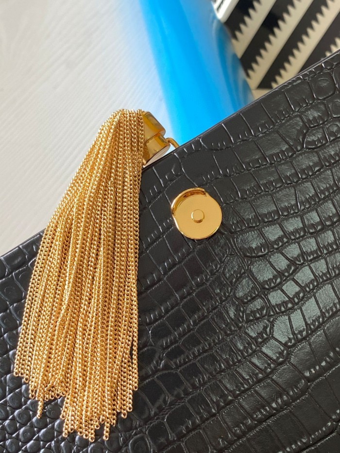 Handbags SAINT LAURENT 354119 size 24x14.5x5.5 cm