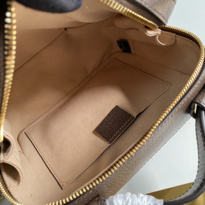 Handbag Gucci 602576 size 18.5*15*7.5 cm