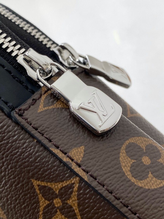 Handbag Louis Vuitton 46327 size 20x31x7 cm