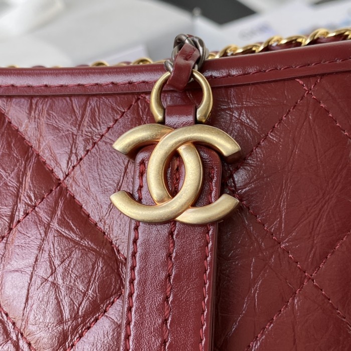 Handbag Chanel size 20 cm