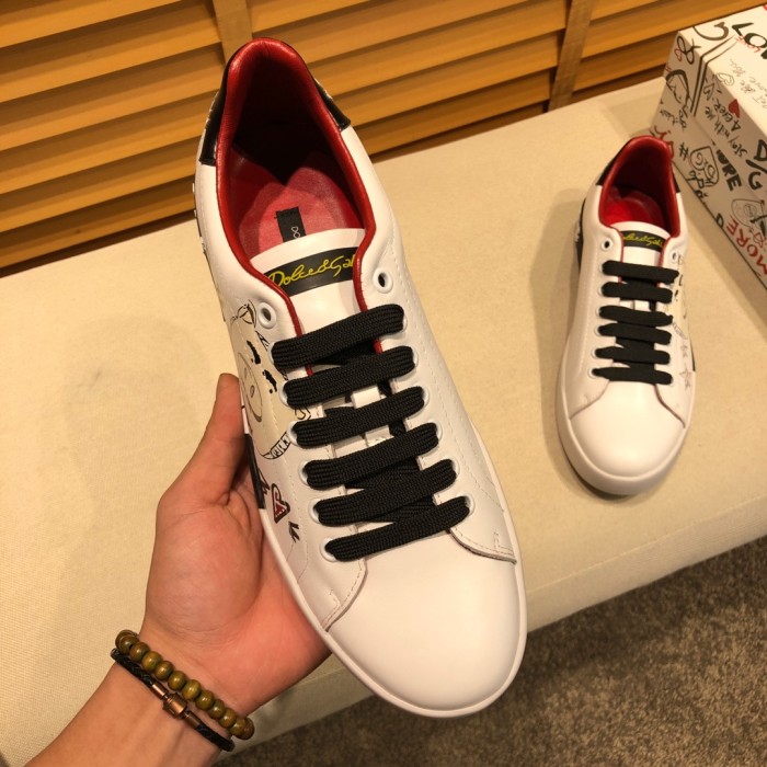 Dolce & Gabbana Low Tops Sneakers 137