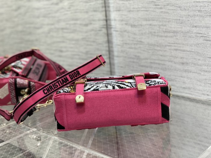 Handbag Dior size 23*15*8 cm