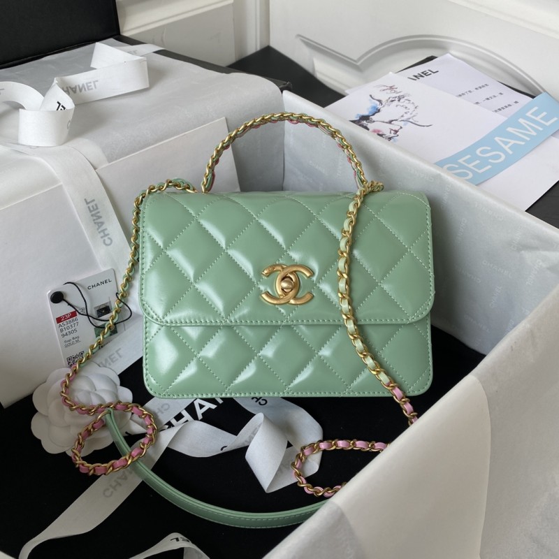 Handbag Chanel AS3886 size 20X14X7.5 cm