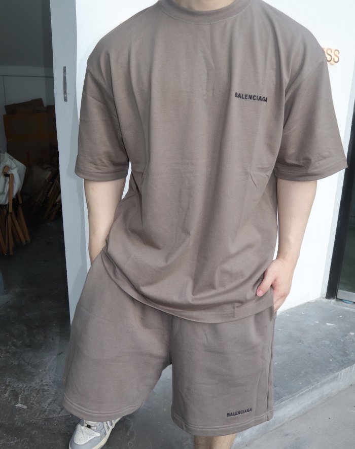 Clothes Balenciaga 210