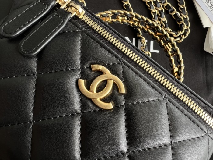 Handbag Chanel AP2805 size 17cmx9.5cmx8 cm