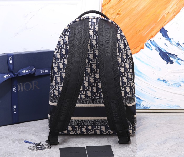 Handbag Dior 99302 size 36x30x15 cm