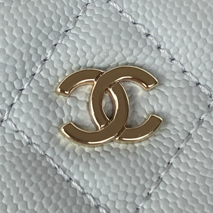 Handbag Chanel AP1341 size 9.5x17x8 cm