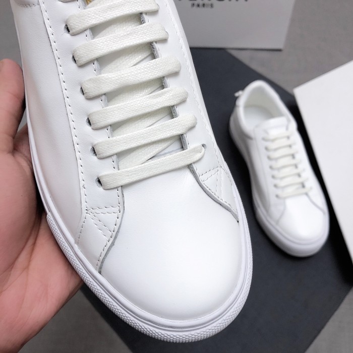 Givenchy Urban Street Logo-print Leather Sneakers 33