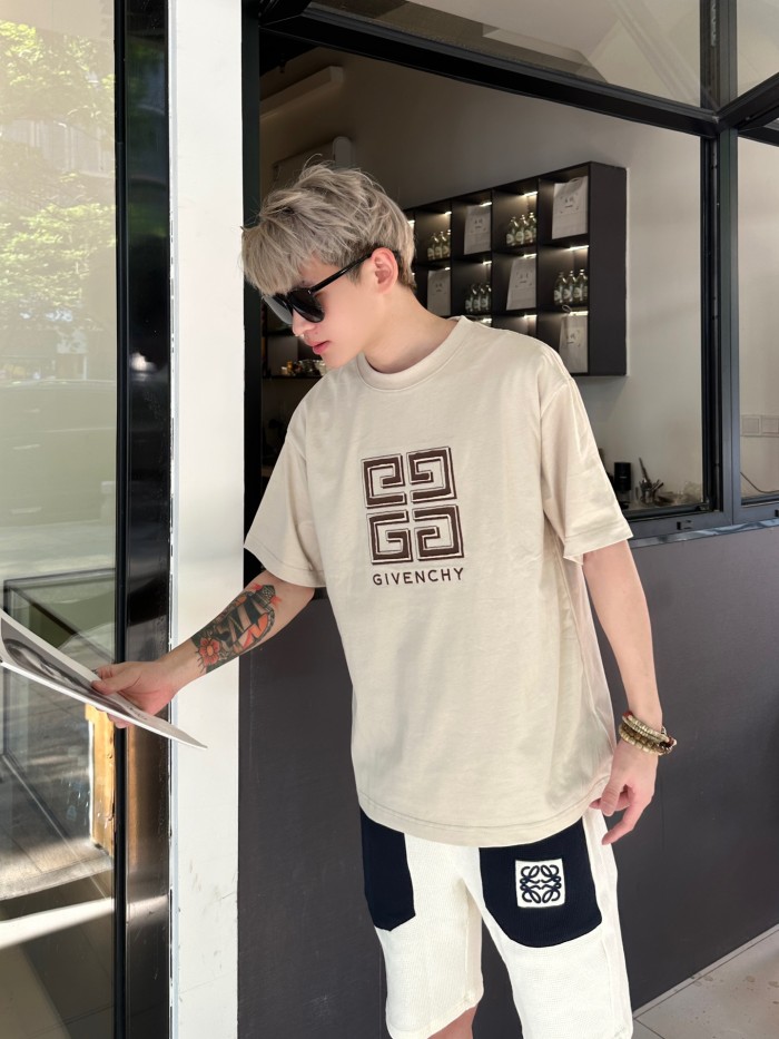 Clothes Givenchy 112