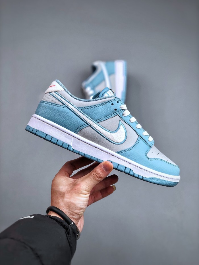 Nike Dunk Low Retro Fleece Swoosh Worn Blue