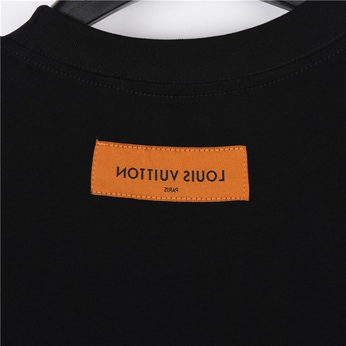 Clothes Louis Vuitton 385