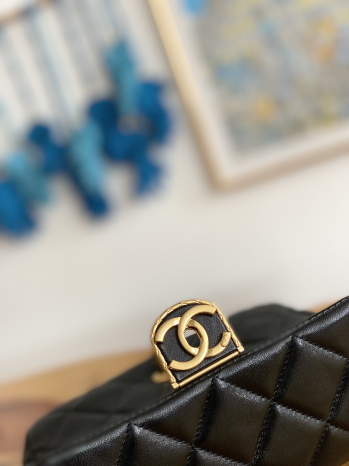 Handbag Chanel 3474 size 15*20*8 cm