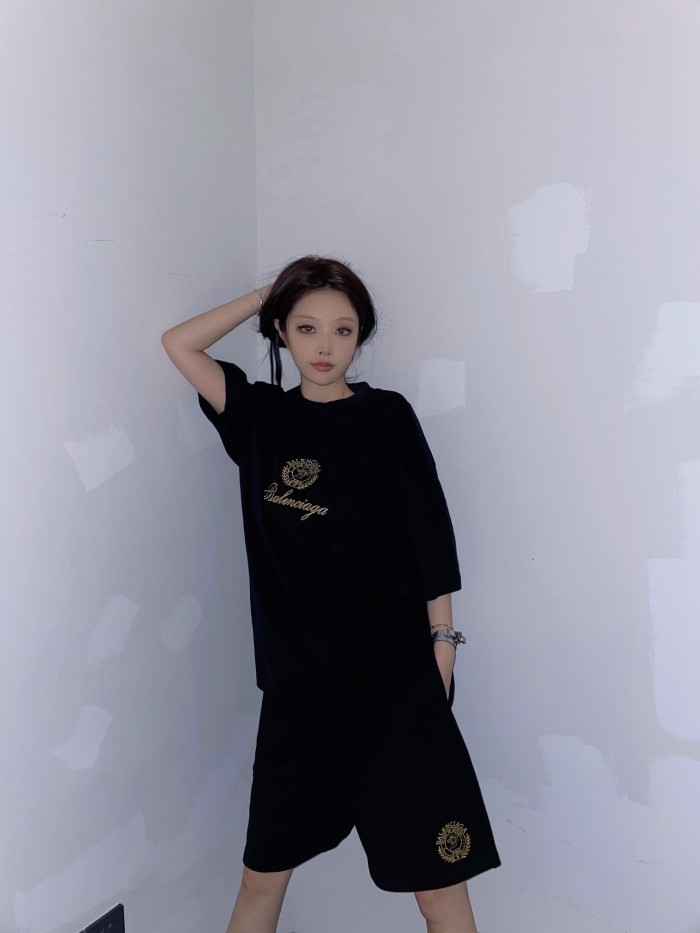 Clothes Balenciaga 211