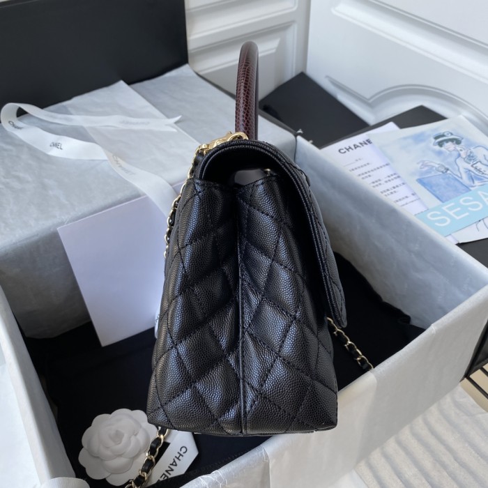 Handbag Chanel 92991 size 28 cm