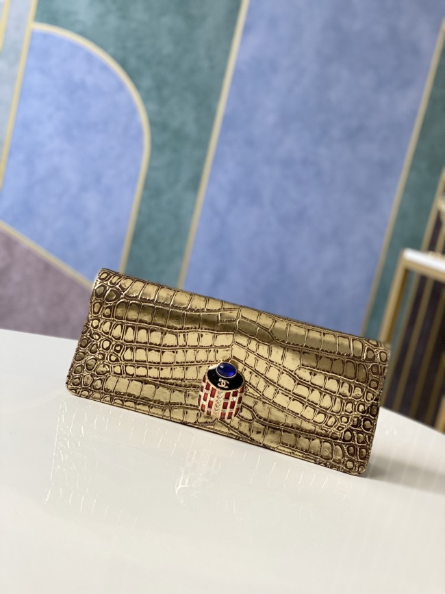 Handbag Chanel 6603 size 30.13.4 cm