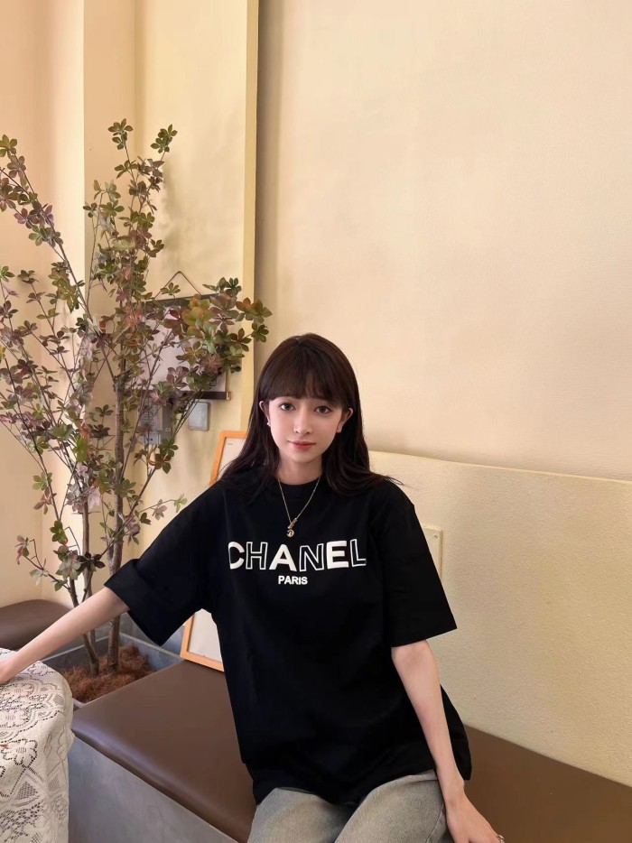 Clothes CHANEL 1