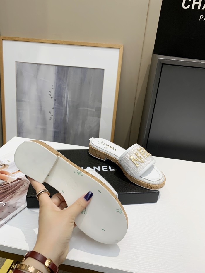 Chanel Slides 25