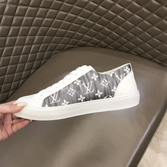 Louis Vuitton Tattoo sneaker 21