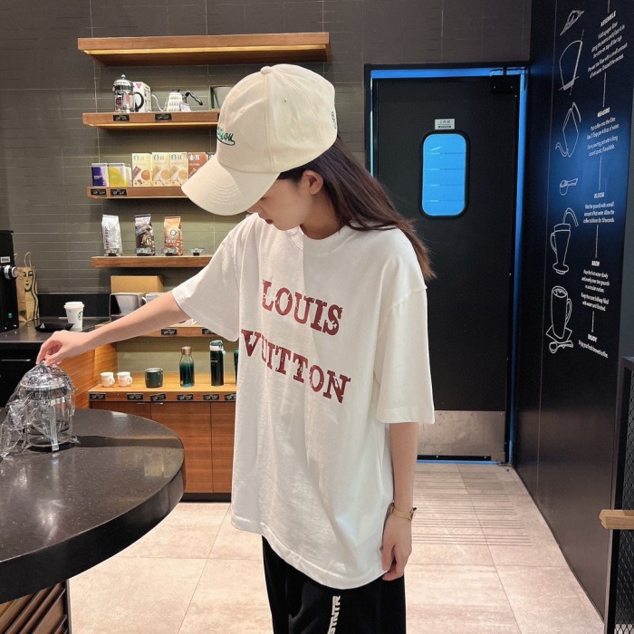 Clothes Louis Vuitton 392