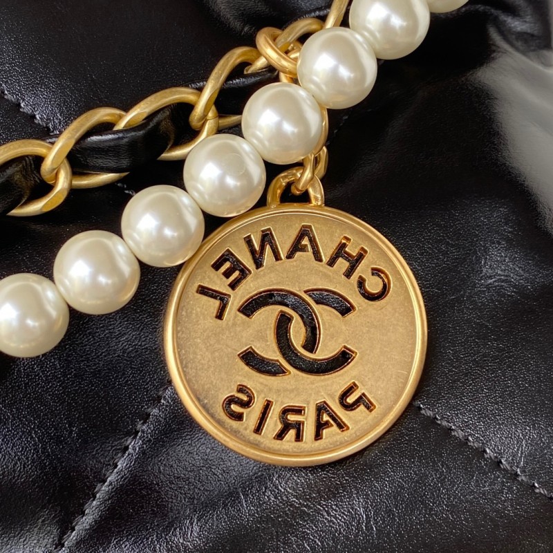 Handbag Chanel AS3263 size 18X20X6.5 cm