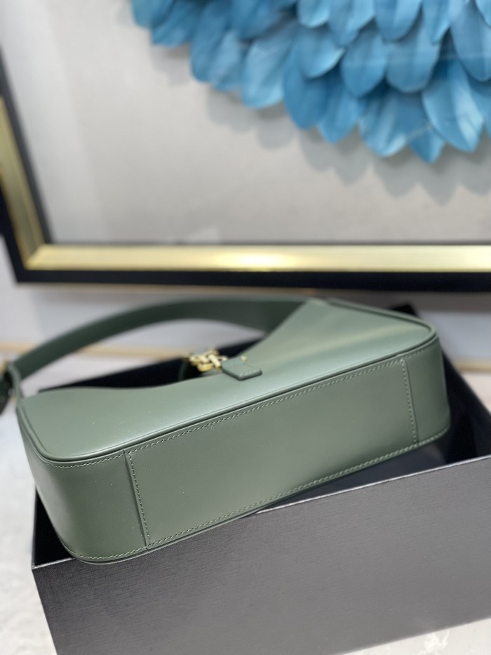 Handbags SAINT LAURENT 657228 size 24.5x16x6 cm