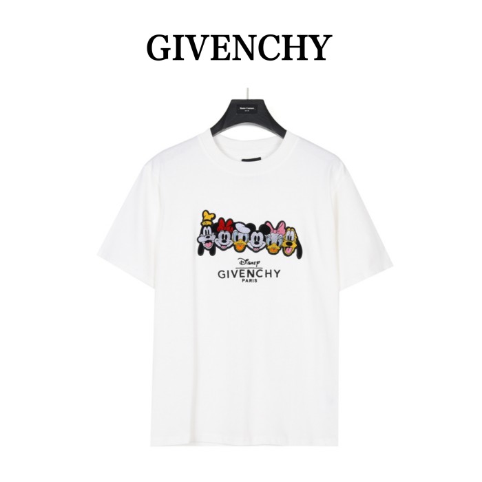 Clothes Givenchy 105