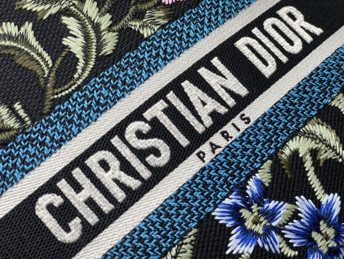 Handbag Dior size 24*11*20 cm