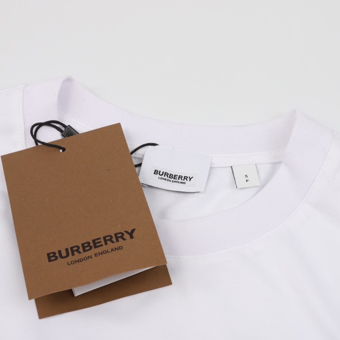 Clothes Burberry 59