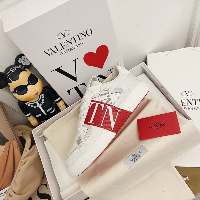 VALENTINO GARAVANI VL7N WOMEN Sneaker 4