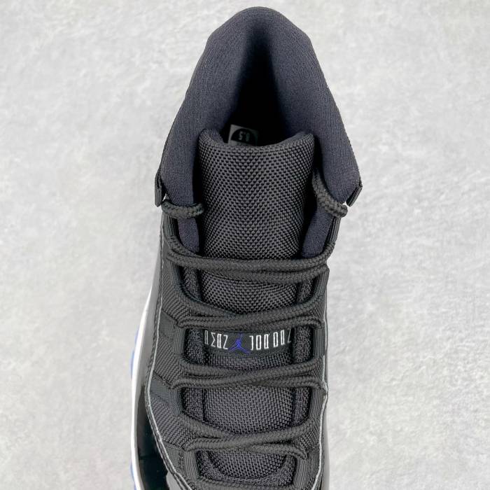 Jordan 11 Retro Space Jam (2016)
