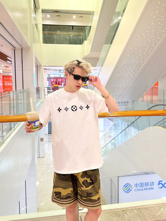 Clothes Louis Vuitton 436