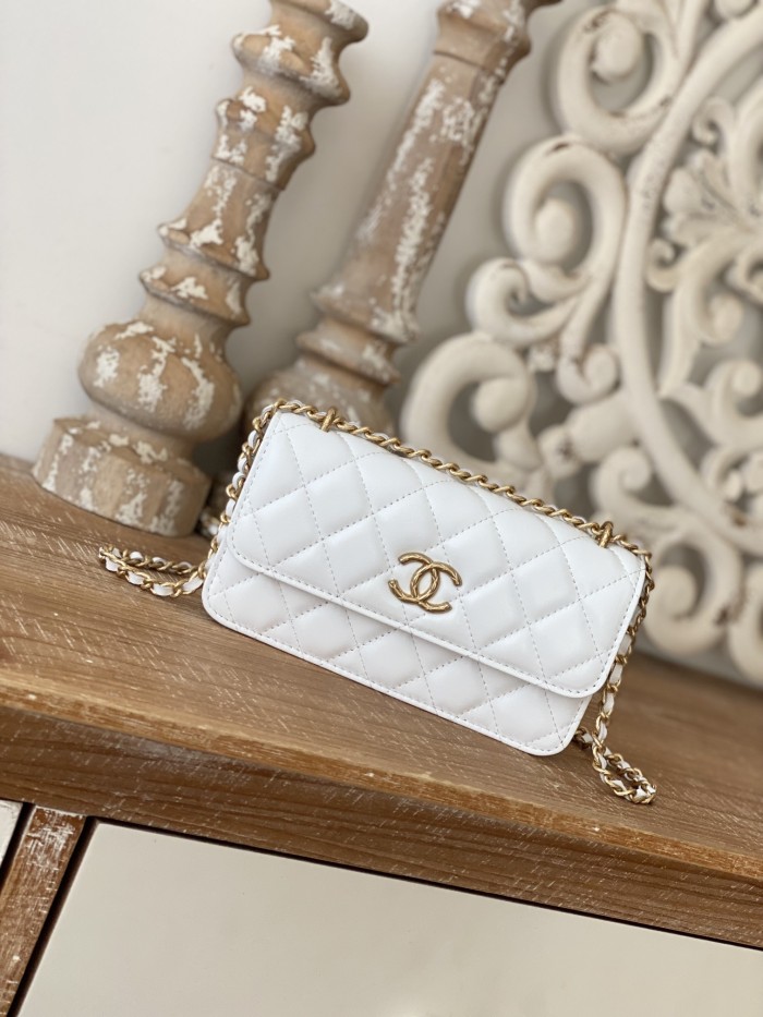 Handbag Chanel 81238 size 16 cm
