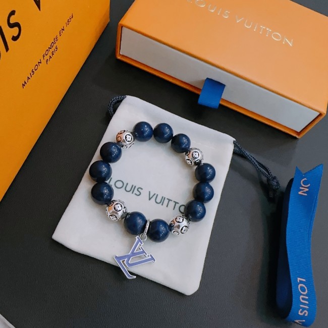 Clothes Louis Vuitton 46