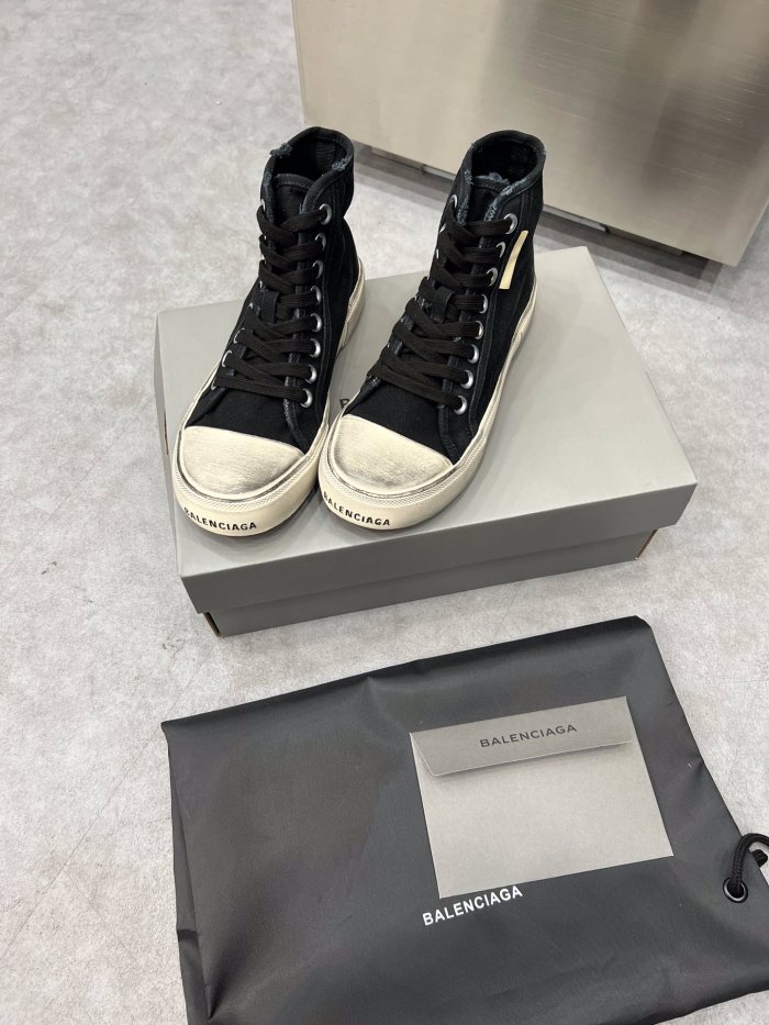 Balenciaga Paris Sneaker 4